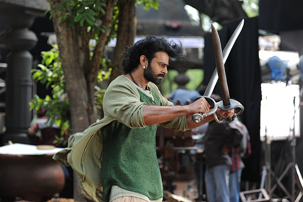 【映画イベント】『バーフバリ エピック4K』プラバース緊急来日!日本のファンと触れ合う舞台挨拶複数回予定